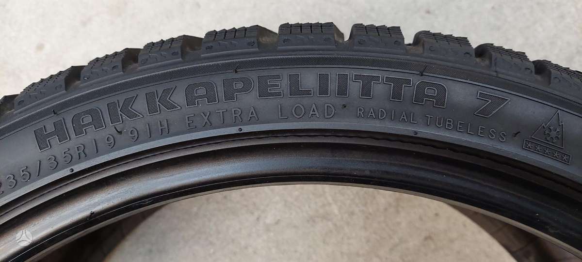 Nokian HKP7, winter 235/35 R19