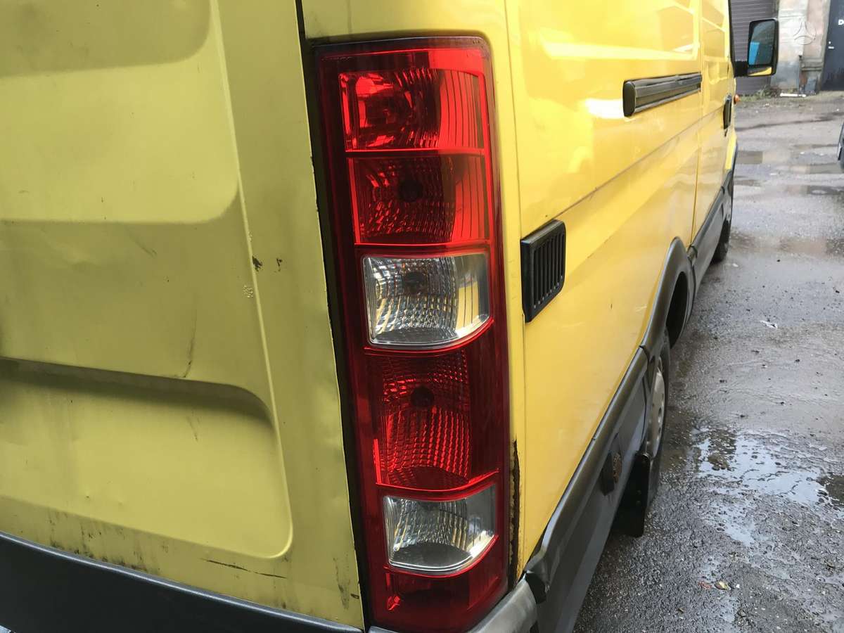 Iveco DAILY, krovininiai mikroautobusai