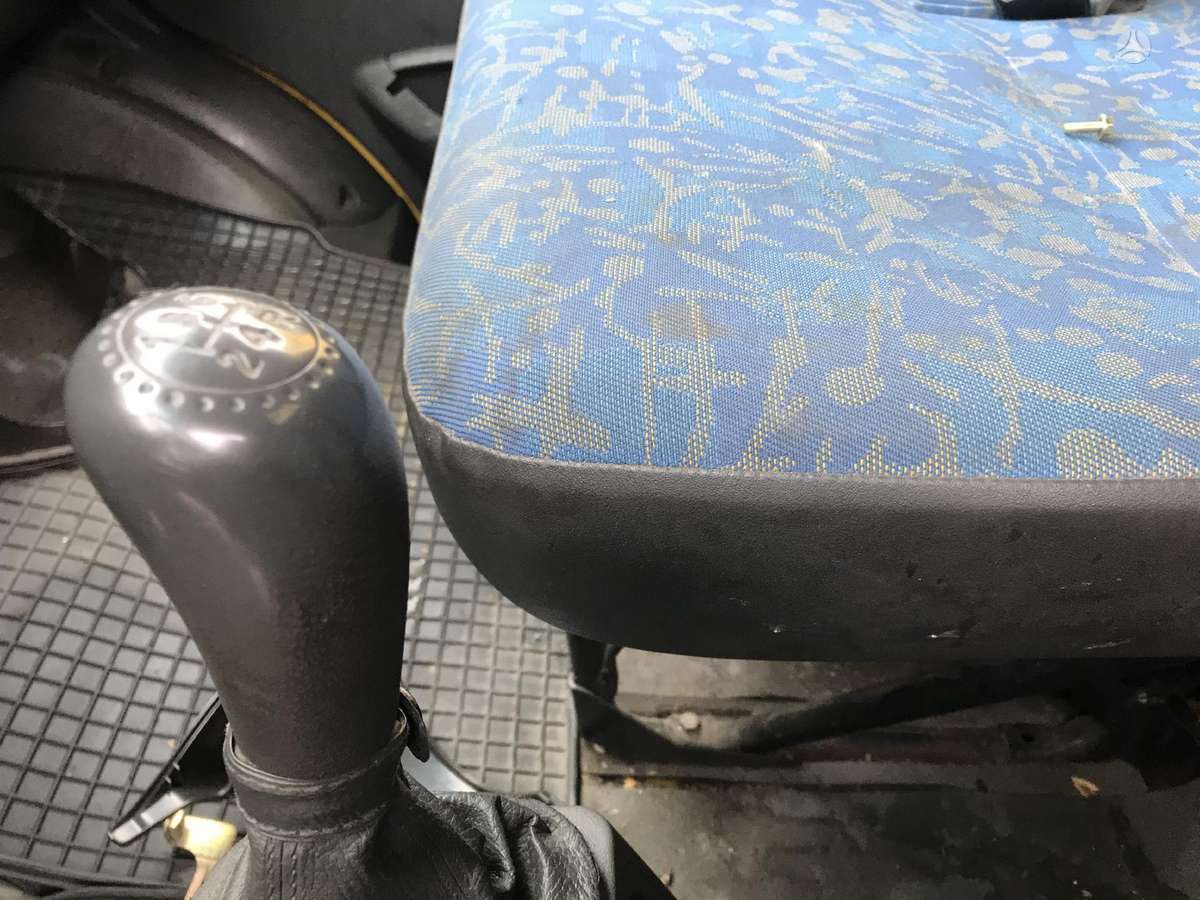 Iveco DAILY, krovininiai mikroautobusai