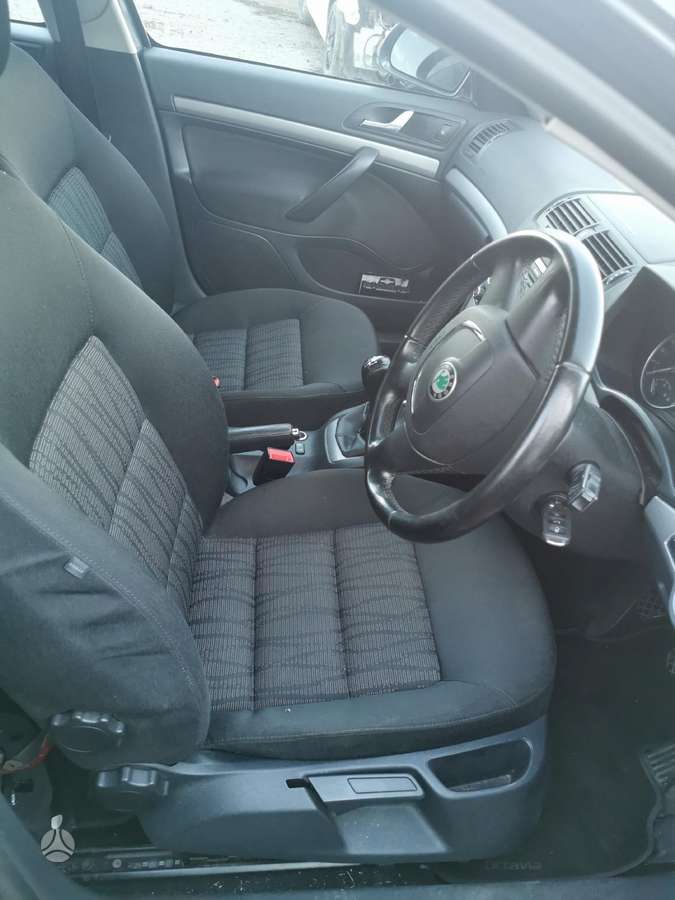 Skoda Octavia rezerves daļās