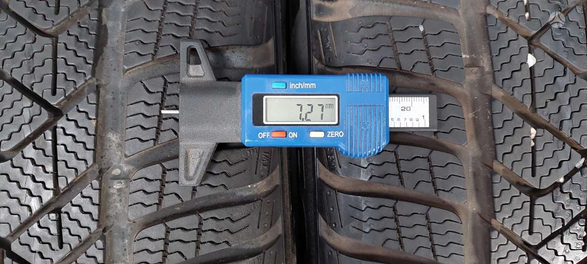 Pirelli, зимние 215/50 R18