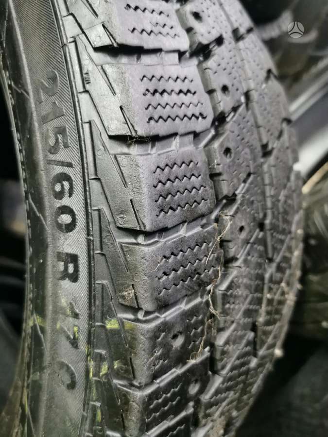 Continental VancoIceContact, зимние 215/60 R17