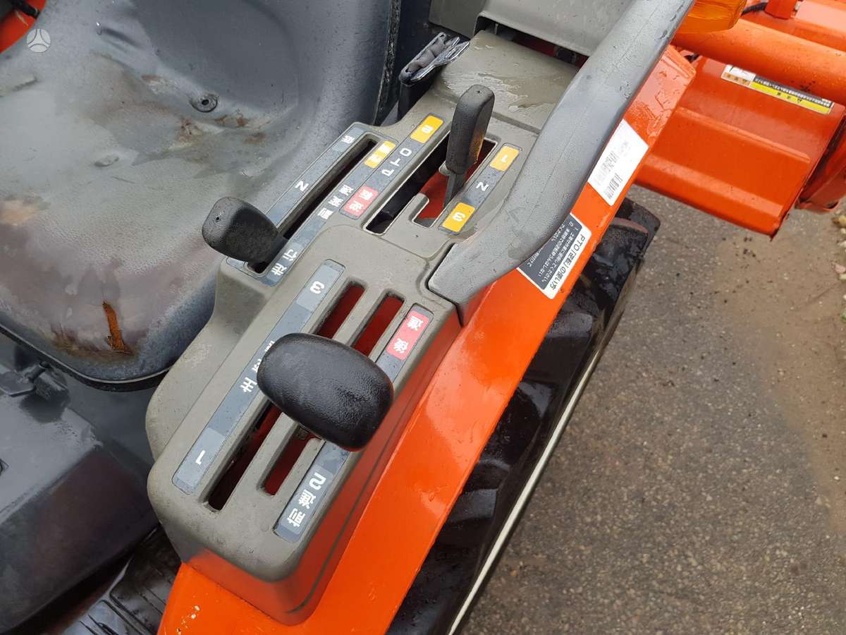 Kubota GB 18, tractors