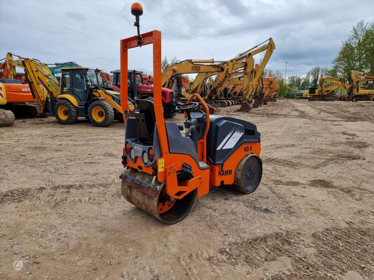 Hamm HD8VV, vibrator / compactor