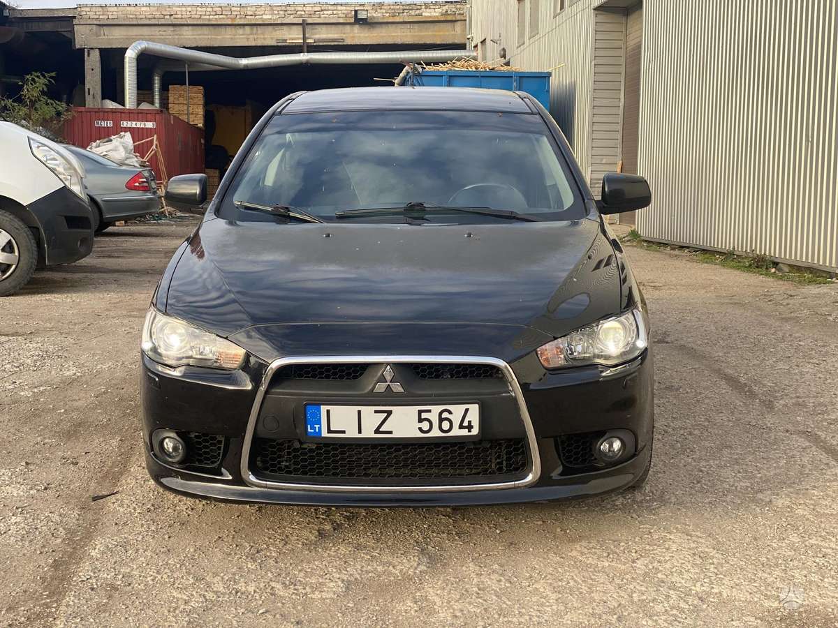 Mitsubishi Lancer dalimis