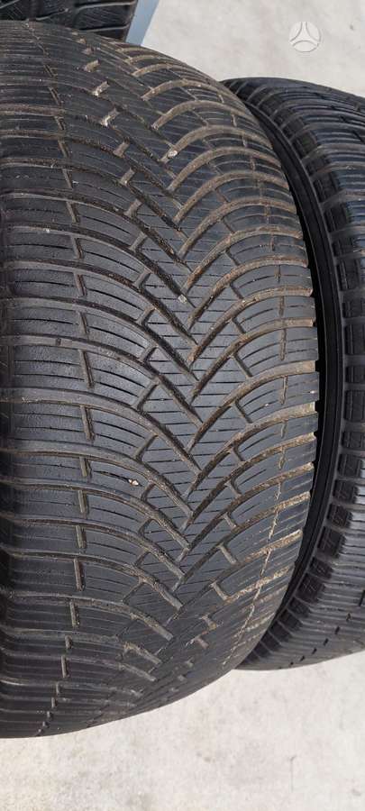 Kleber, all-season 245/45 R18