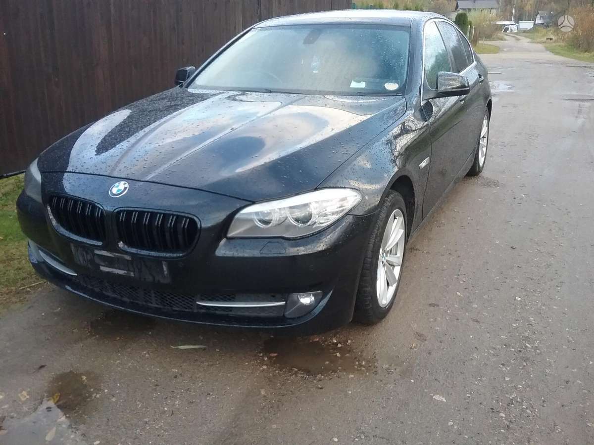 BMW 520 Dalimis