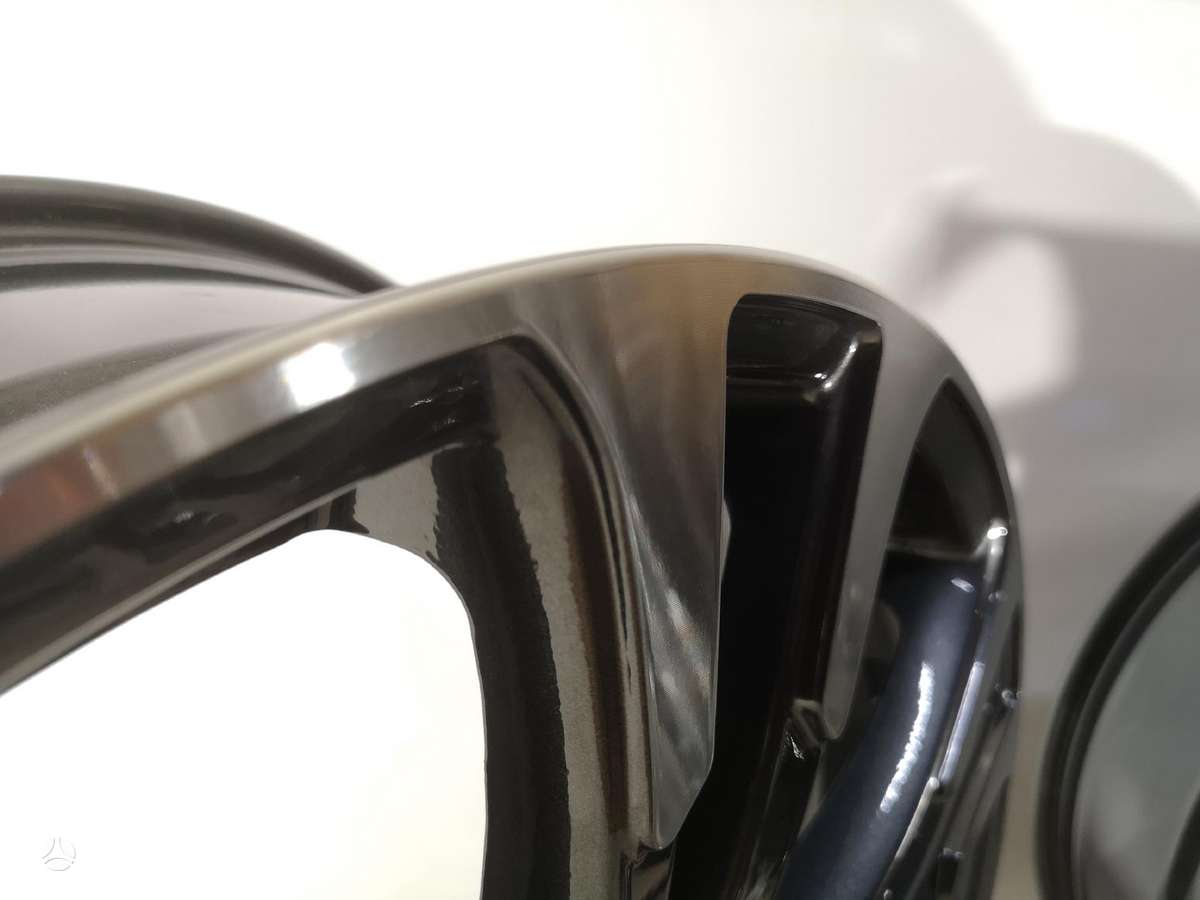Cadillac, light alloy, R22