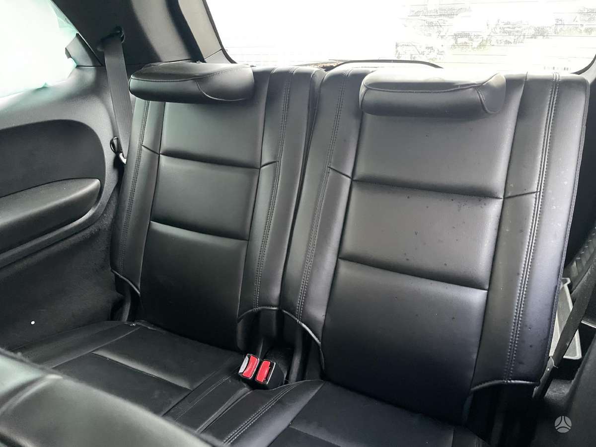 Dodge Durango rezerves daļās
