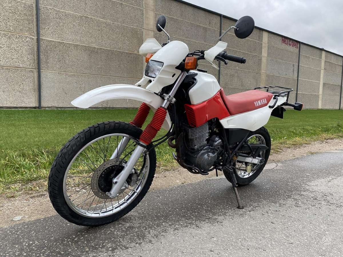 Yamaha XT (Tenere) 595cc, эндуро / adventure