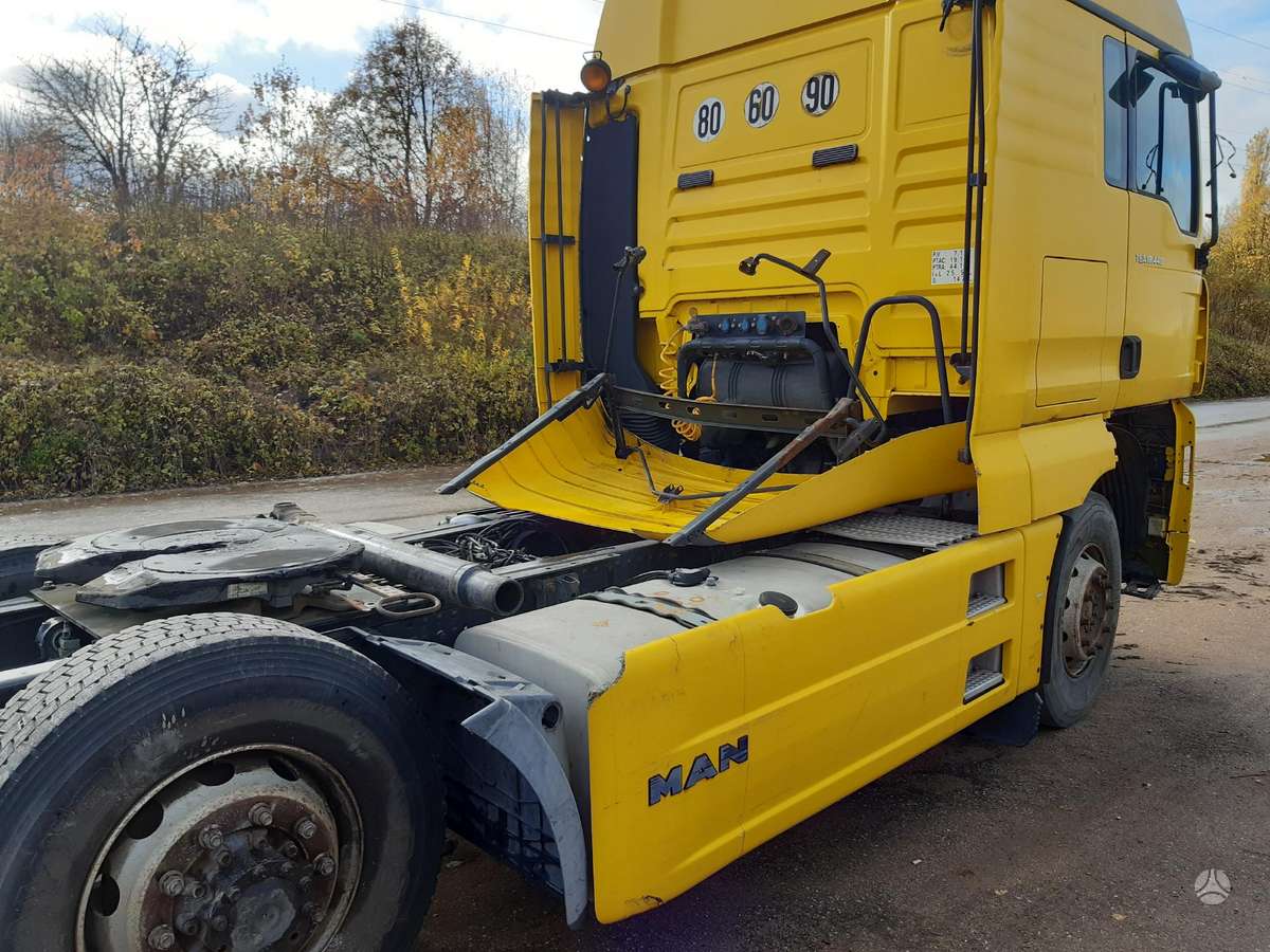 MAN TGA, semi-trailer trucks