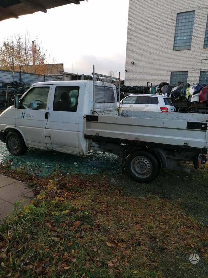 Volkswagen Transporter, autobusai