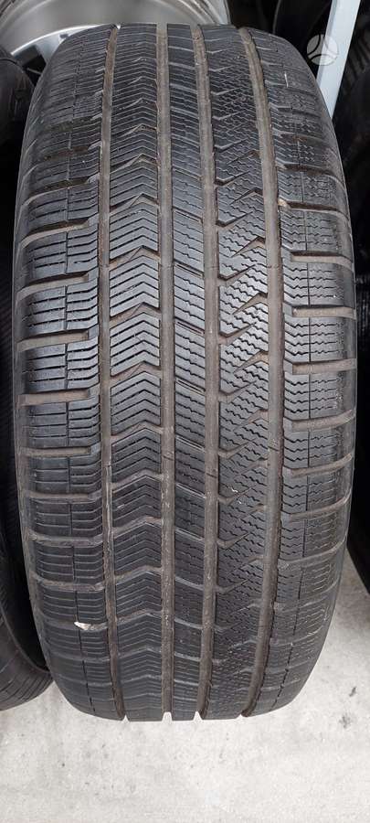 Vredestein, зимние 235/55 R18