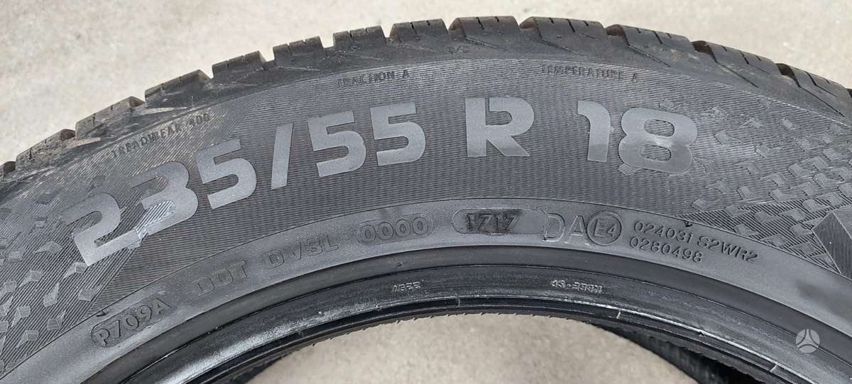 Vredestein, žieminės 235/55 R18