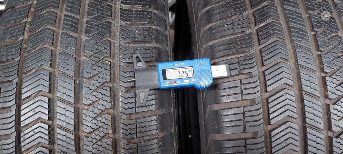 Vredestein, žieminės 235/55 R18