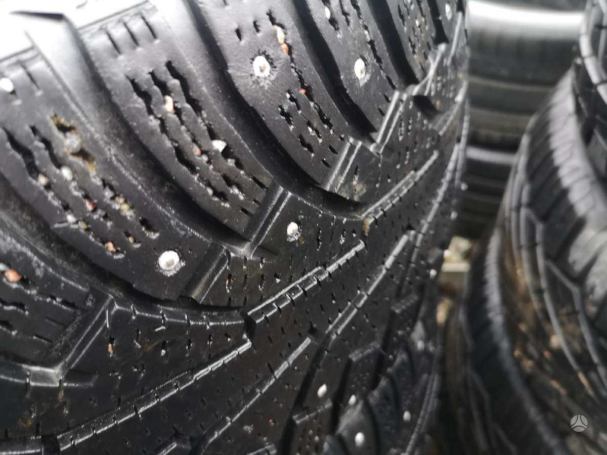 Nokian, зимние 255/45 R18