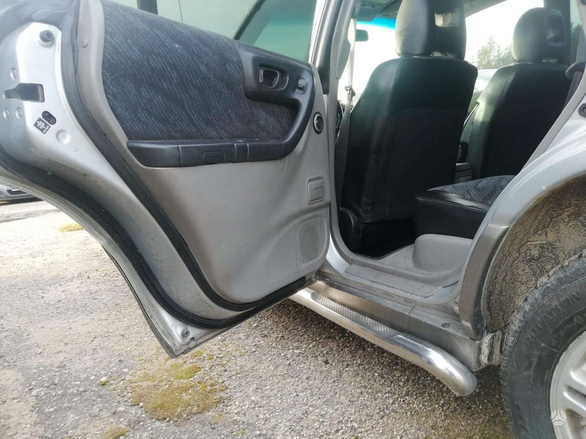Subaru Forester, 2.0 l., off-road / crossover