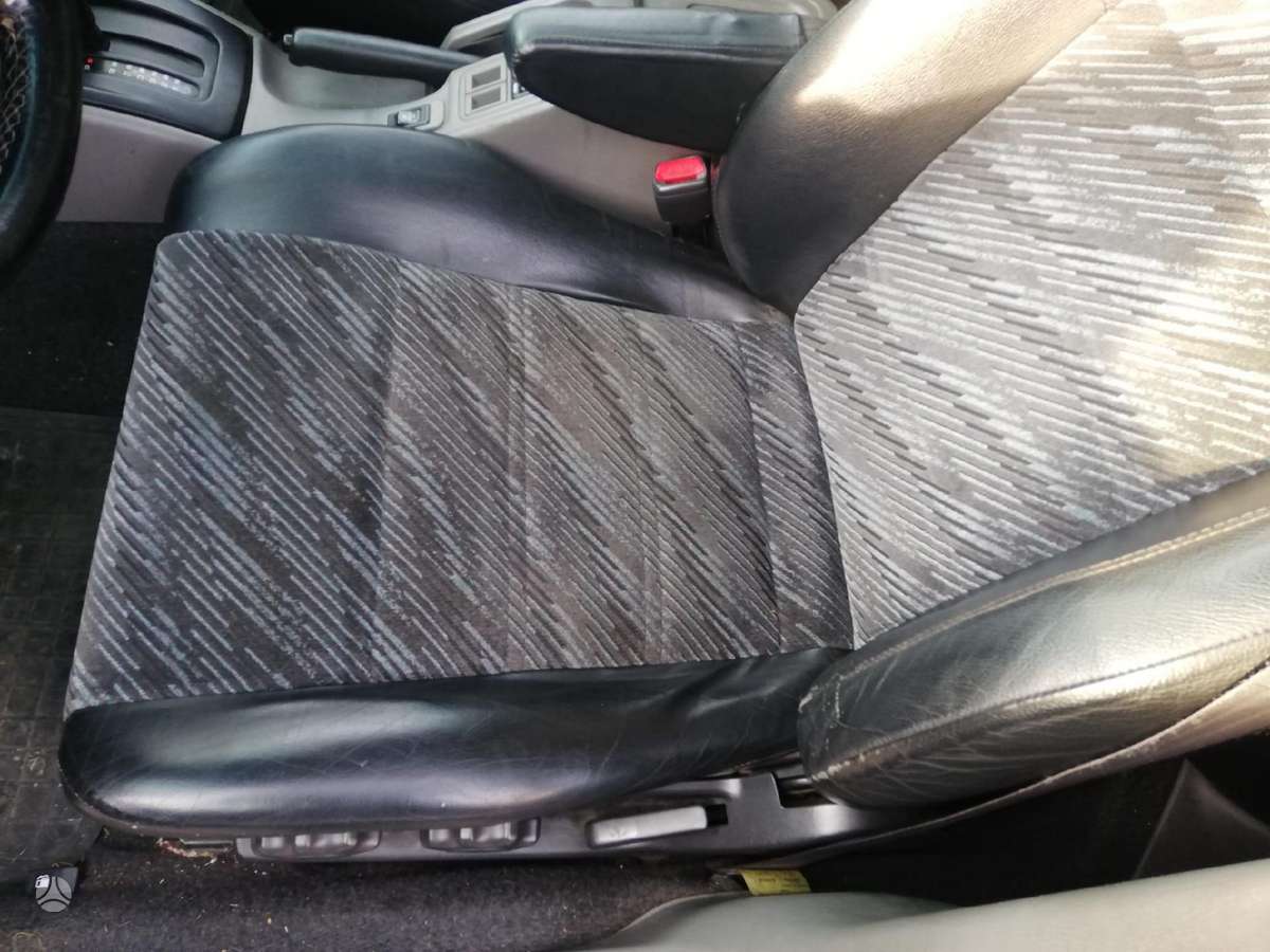 Subaru Forester, 2.0 l., off-road / crossover
