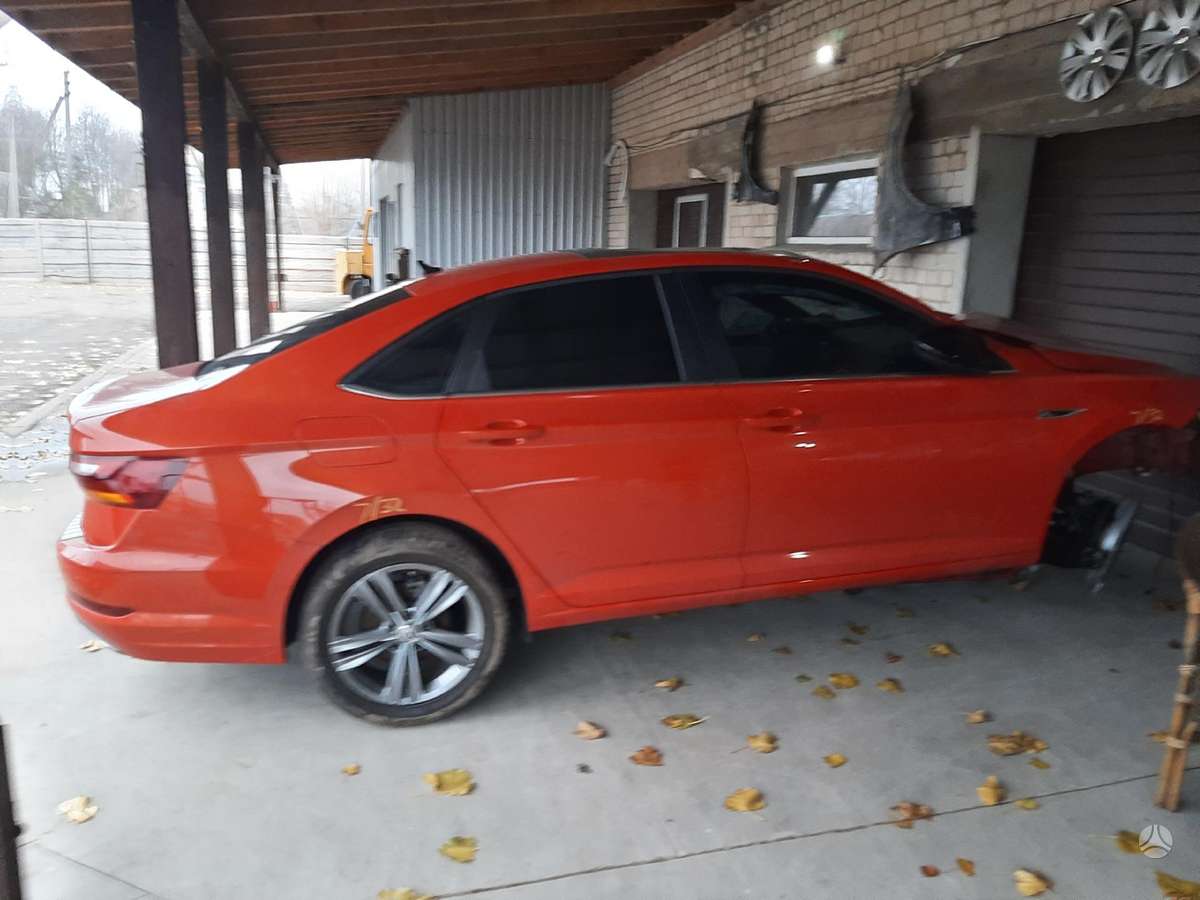 Volkswagen Jetta по частям