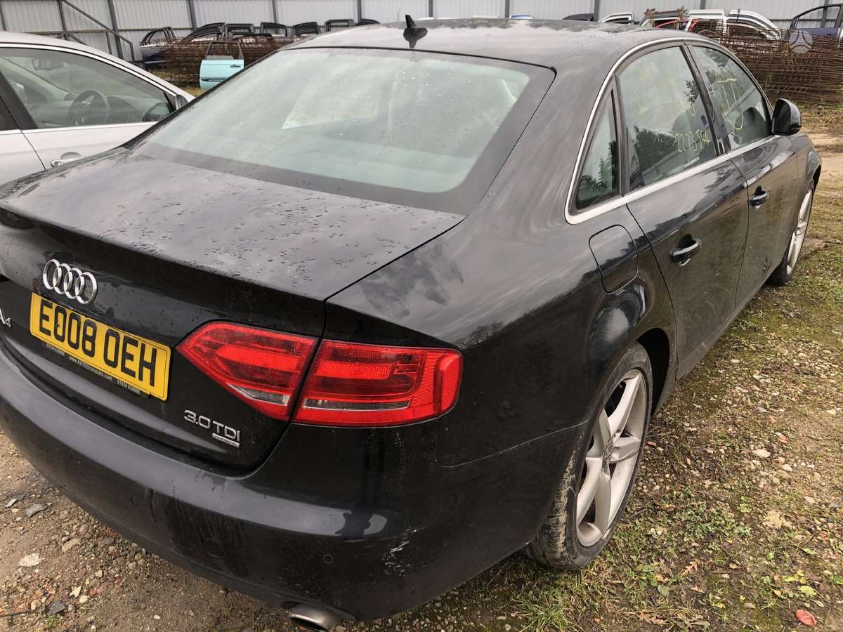 Audi A4 rezerves daļās