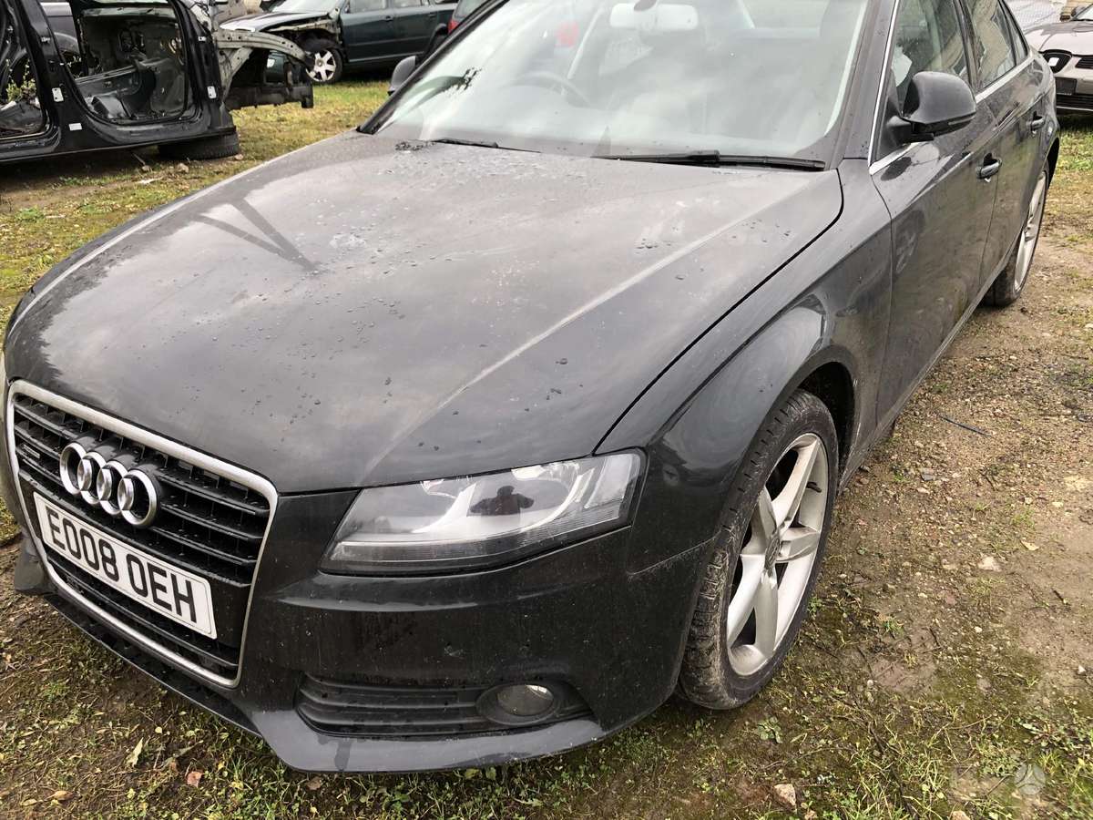 Audi A4 dalimis