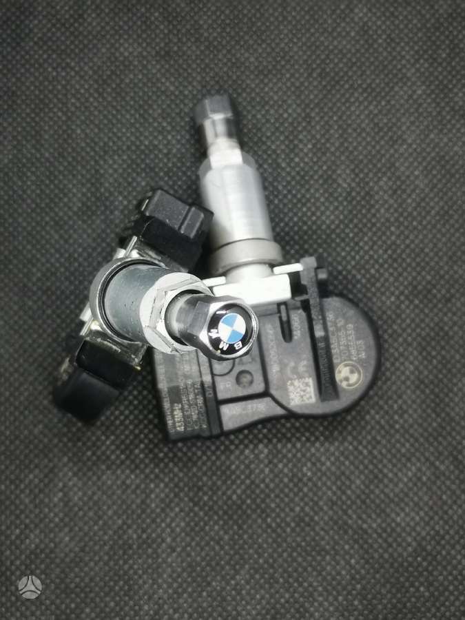 BMW BMW, priedai, R17