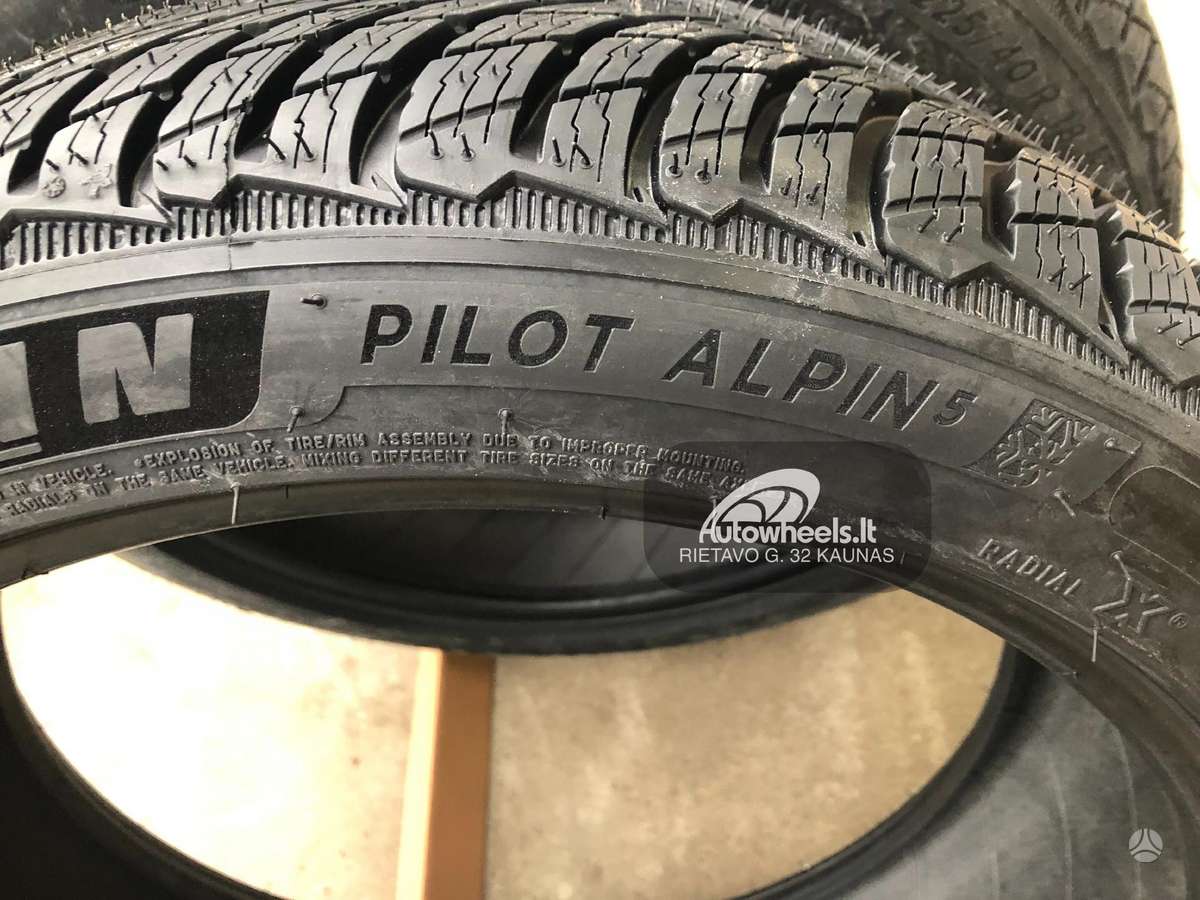 Michelin Pilot Alpin 5, winter 225/40 R18