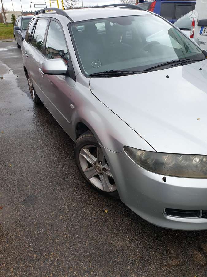 Mazda 6
