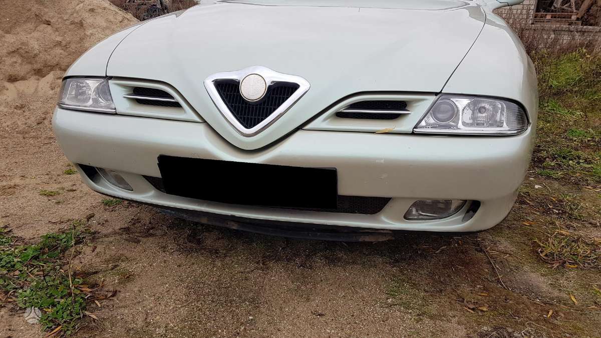 Alfa Romeo 166