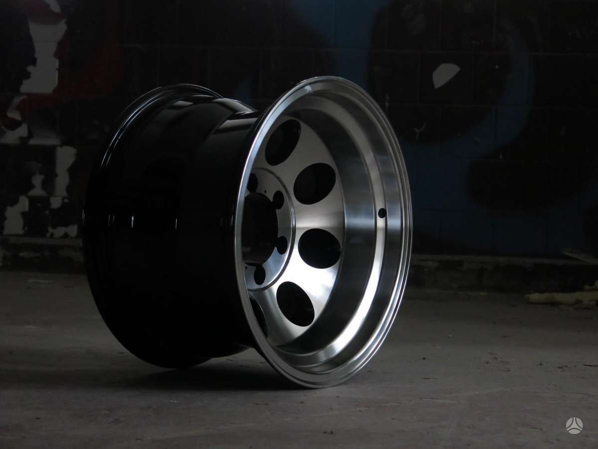 Mitsubishi, lengvojo lydinio, R16