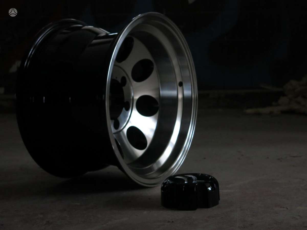 Mitsubishi, lengvojo lydinio, R16