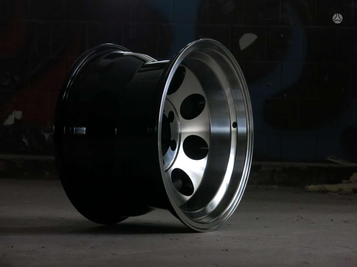 Mitsubishi, lengvojo lydinio, R16