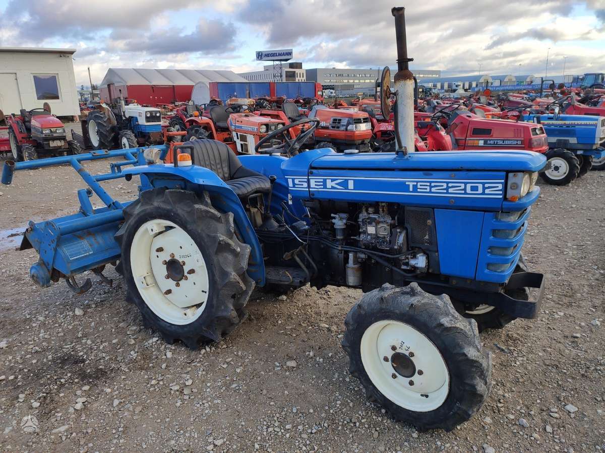 Hinomoto VISI MODELIAI, tractors