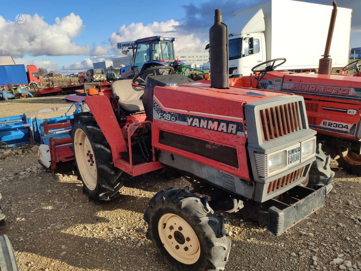 Kubota VISI MODELIAI, тракторы