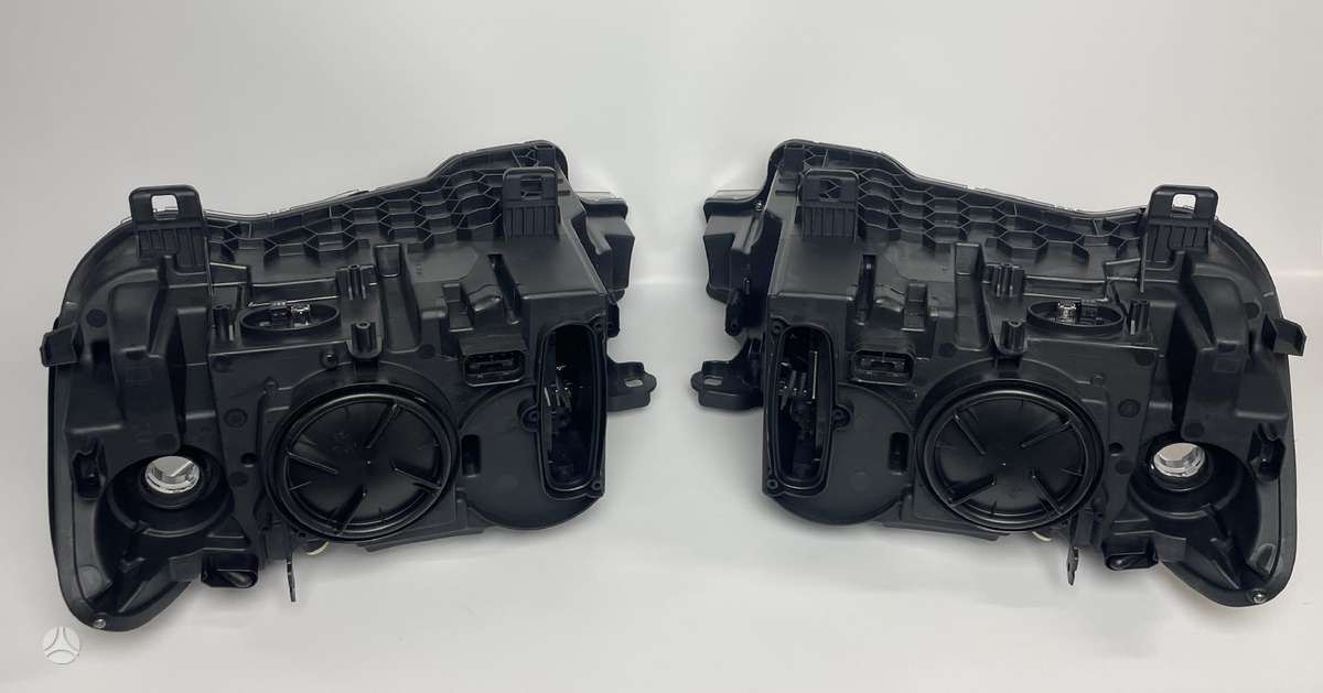 BMW X3 lights