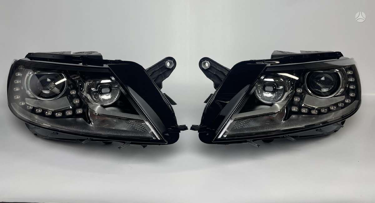 Volkswagen Passat CC lights