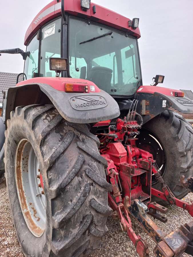 McCORMICK MTX-150, traktori