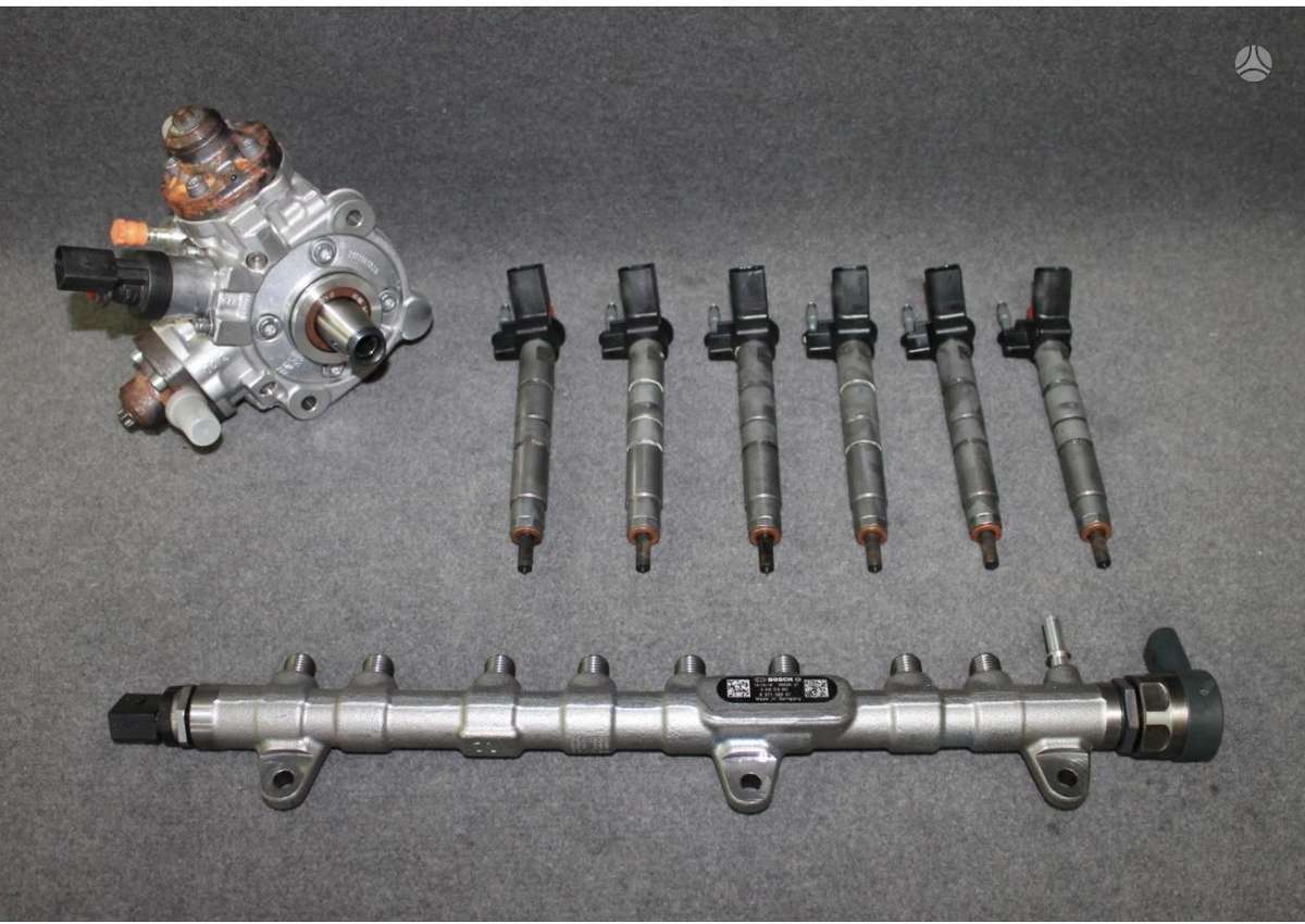 BMW 530, B57D30, variklio detalės