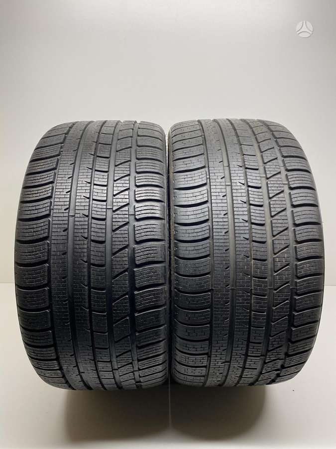 Hankook ICEBEAR W300A, winter 295/30 R22