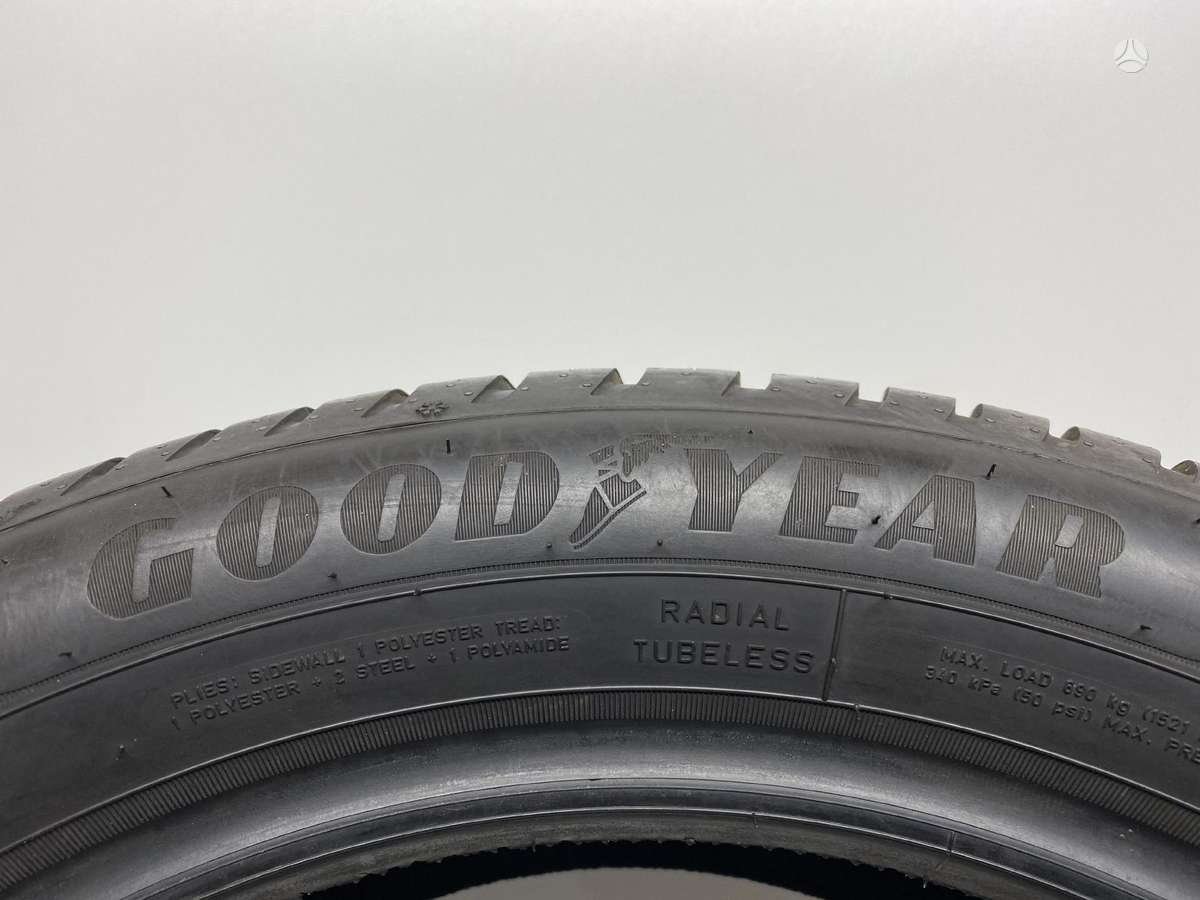Goodyear Vector4Seasons 2023m, всесезонные 205/55 R17