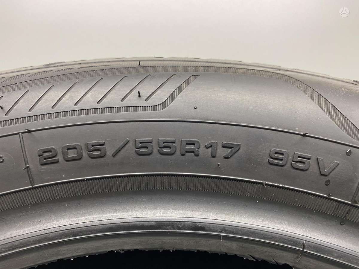 Goodyear Vector4Seasons 2023m, всесезонные 205/55 R17