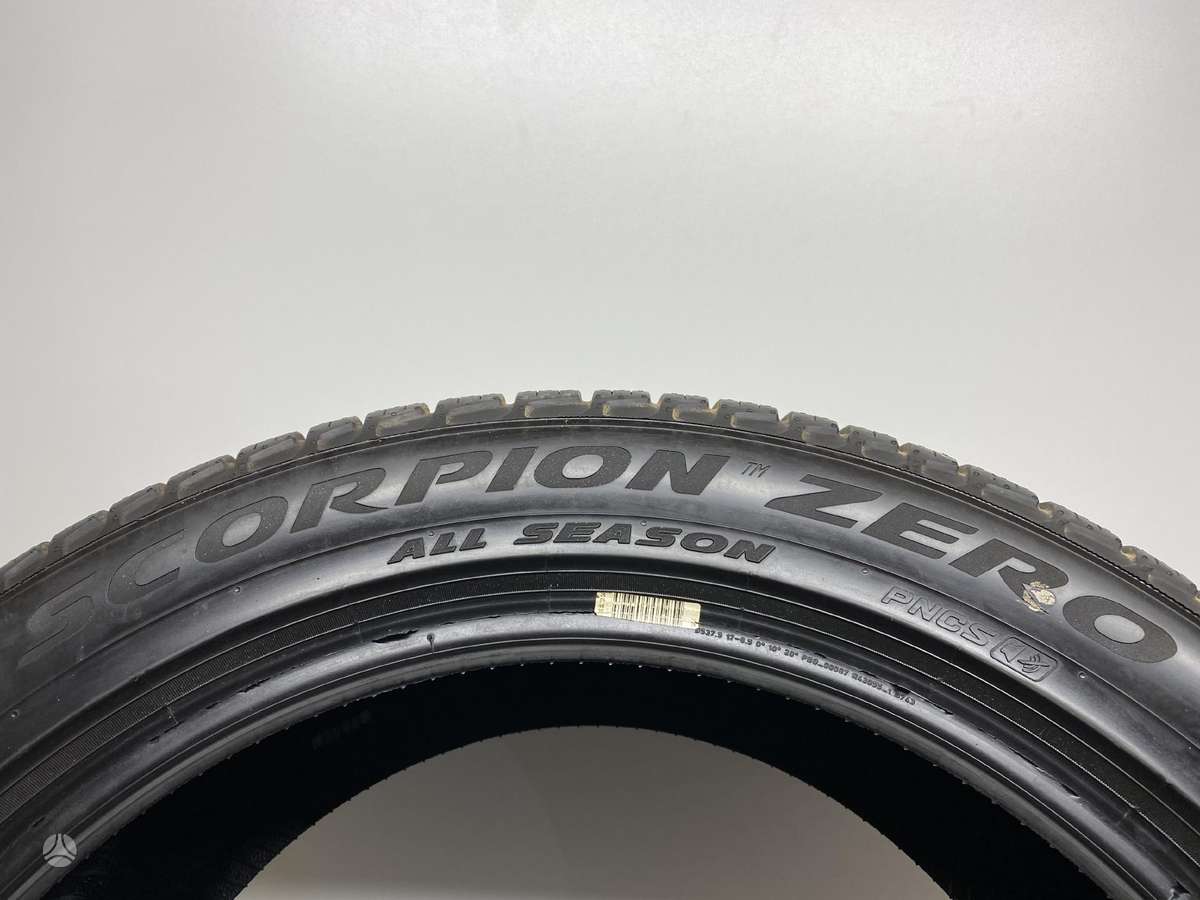 Pirelli ScorpionZeroAllSeason, summer 275/45 R21