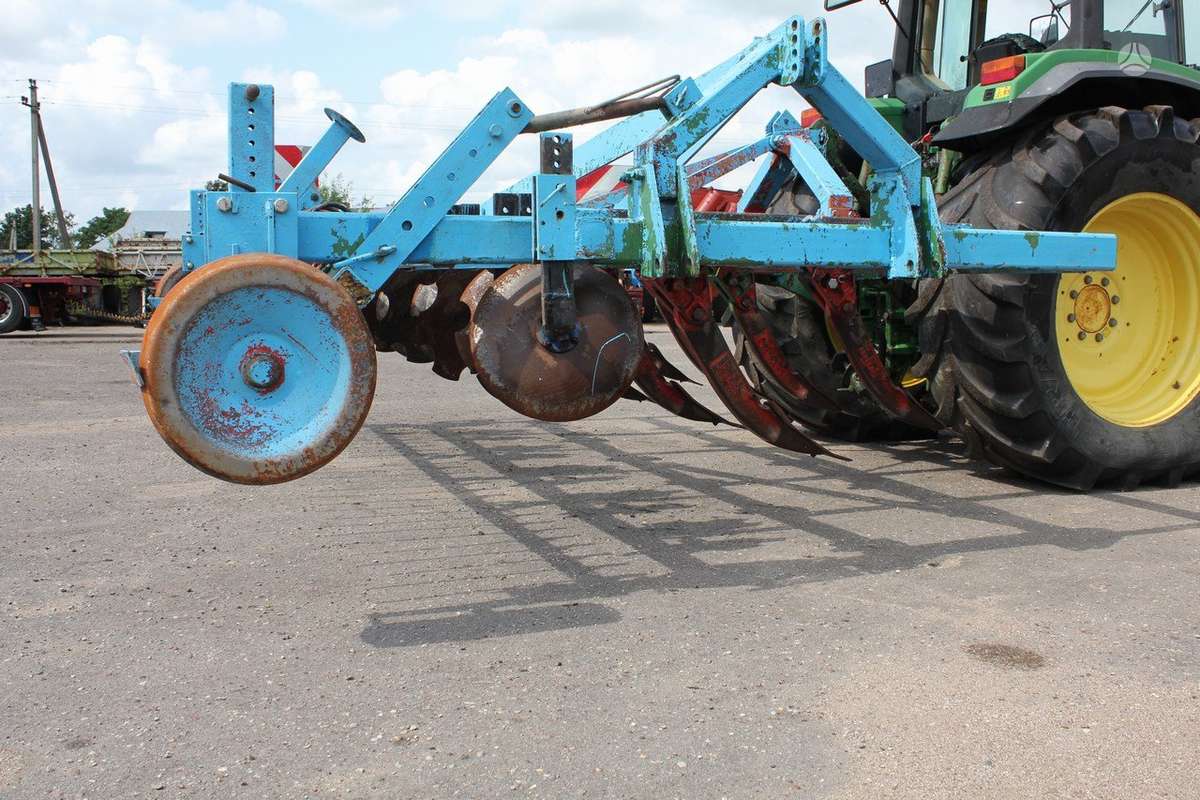 Lemken 400, scrapers, scrubbers
