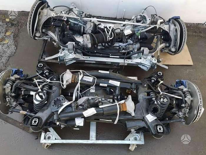 BMW 3 serija детали шасси