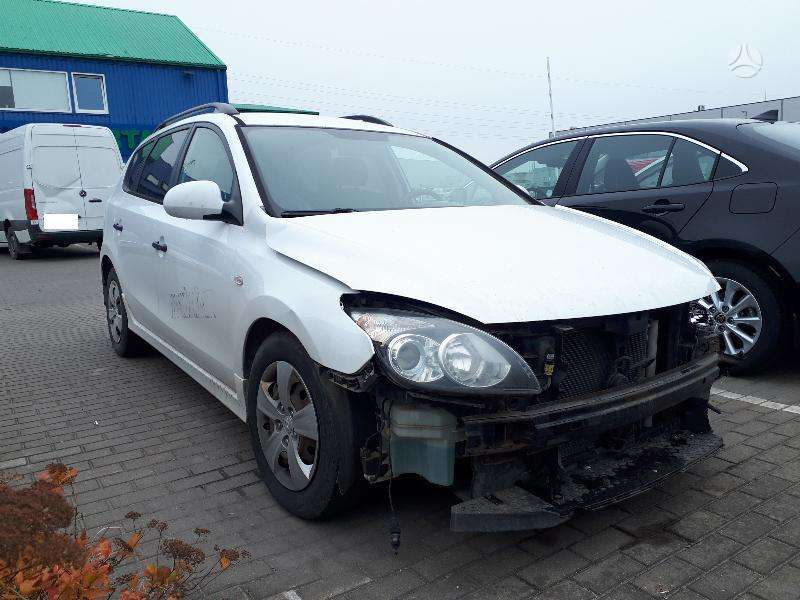 Hyundai i30 rezerves daļās