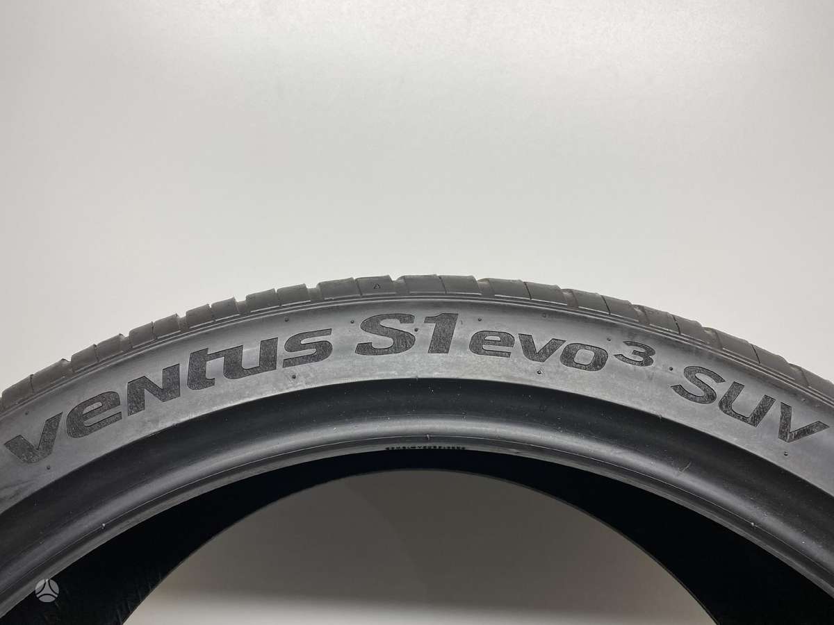 Hankook VentusS1Evo3 SUV, summer 295/35 R23
