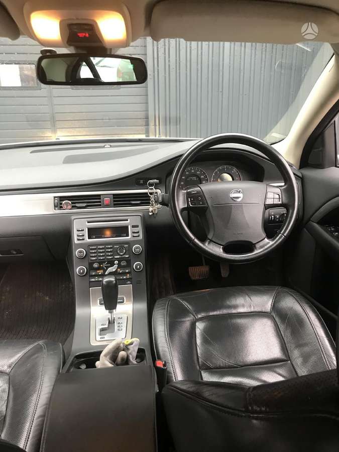 Volvo S80 dalimis