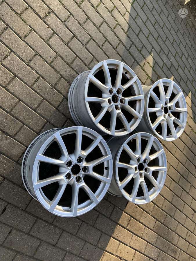 Audi 8R0601025C, легкосплавные , R18