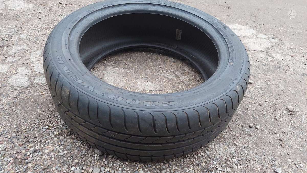 Goodyear EFFICIENTGRIP, vasaras 255/45 R20