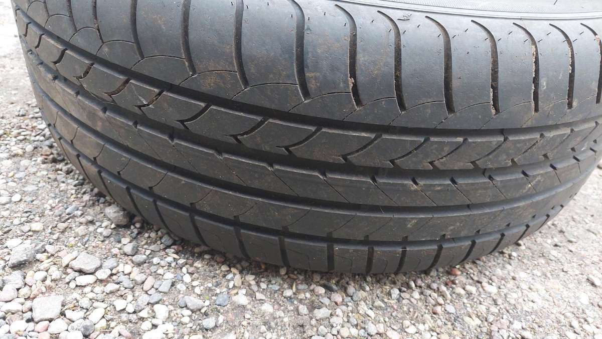 Goodyear EFFICIENTGRIP, vasaras 255/45 R20